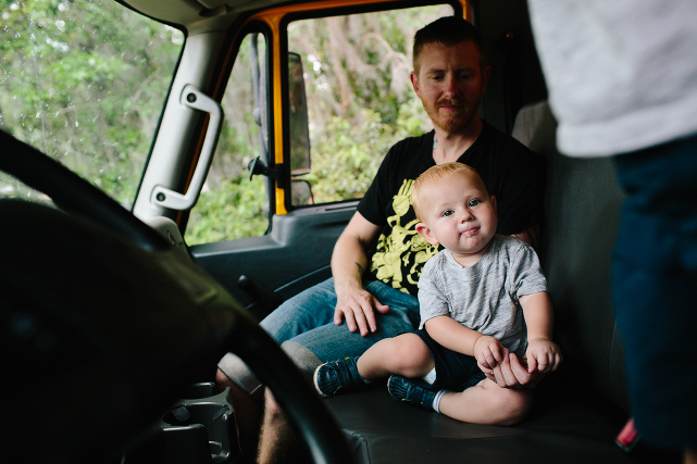 moving truck_tampa family birth breastfeeding women photographer -2